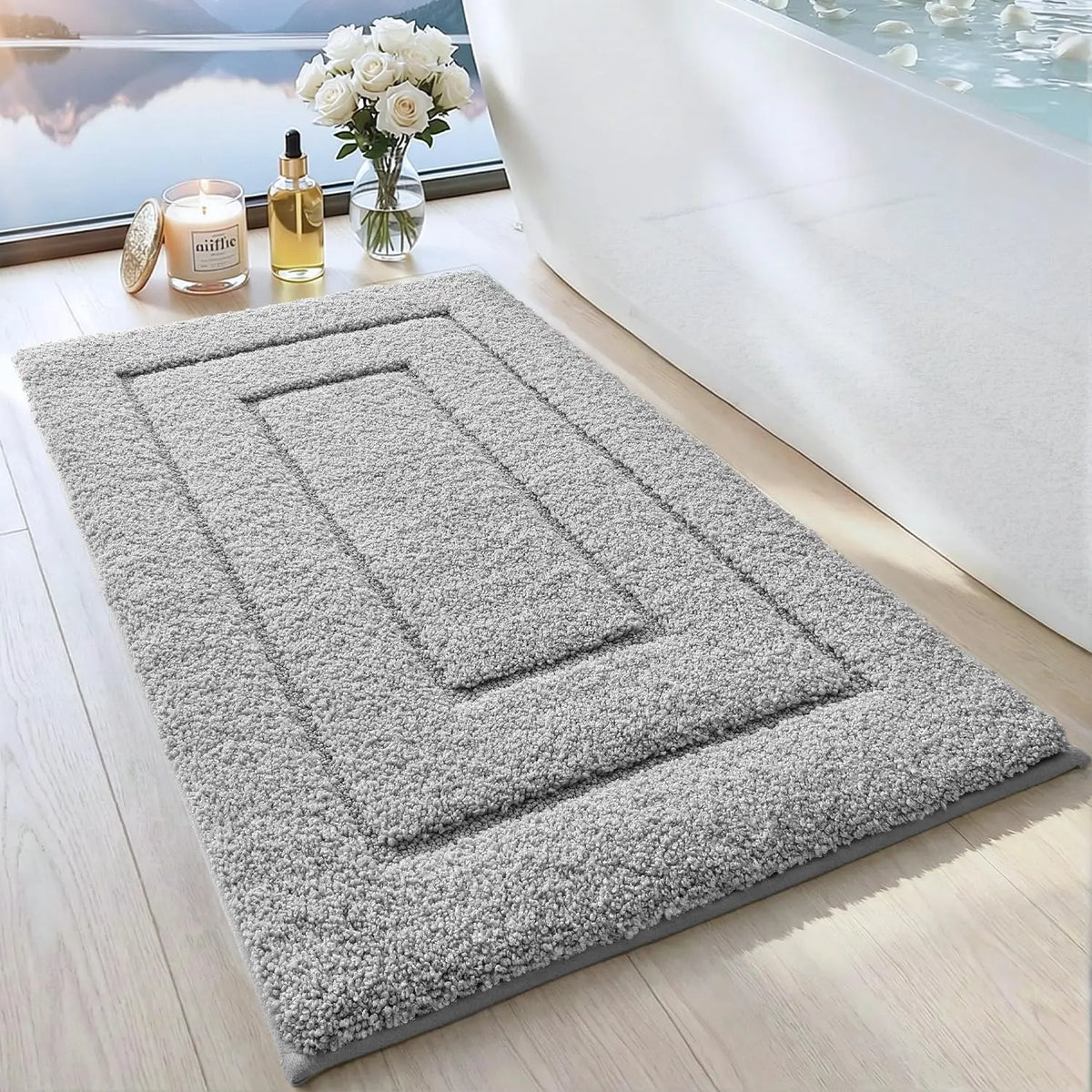 Bathroom Rug, Non Slip Washable Bath Mat for Shower Floor, Absorbent Soft Bathmat with TPR Backing, Quick Dry Microfiber Carpet