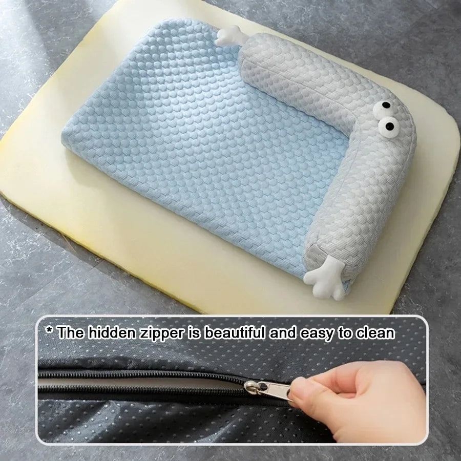 Dog Cooling Bed Mat Big Eyed Monster Cartoon Breathable Soft Ice Silk Sleeping Pad for Cat Moistureproof Cushion Matress Nonslip