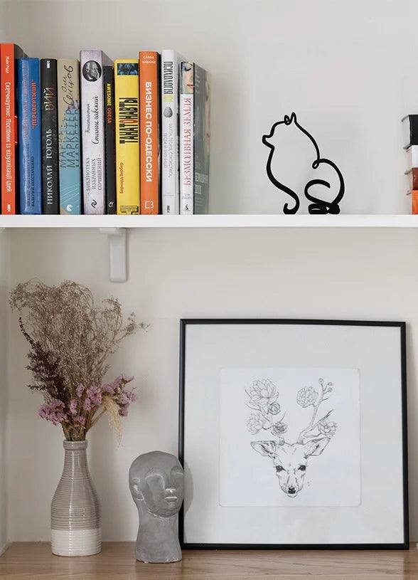 Dog Art Sculpture Metal Dog Abstract Minimalist Art Iron Figurines Office Desktop Accessories For Home Decoration Cute Miniature