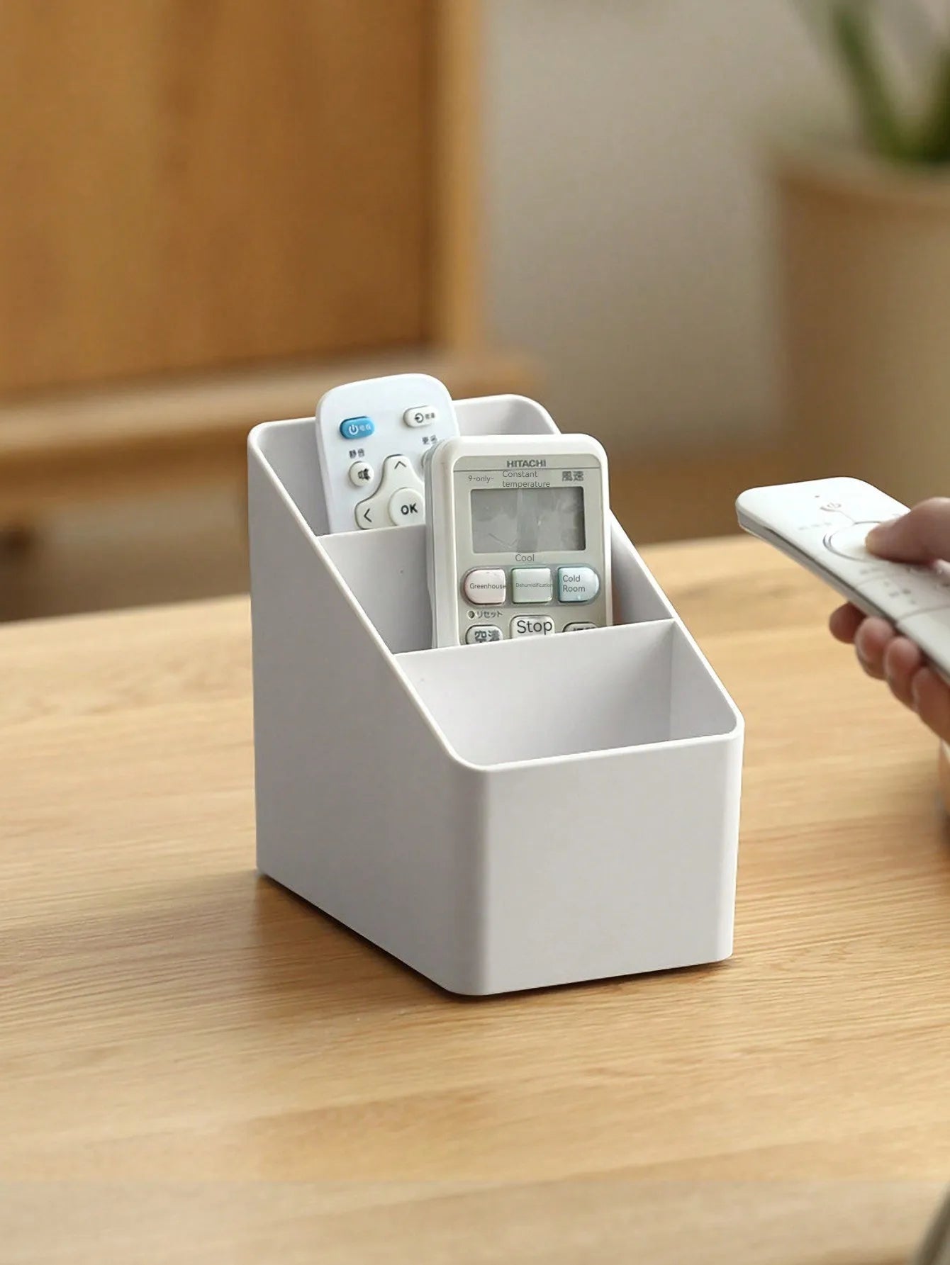 Dormitory living room desktop storage box plastic office cosmetics finishing box remote multi-function finishing storage box bat
